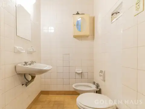 Departamento 11 ambientes con 3 baños