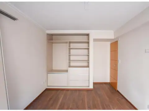 Pje Cajaraville 180 , Piso 5