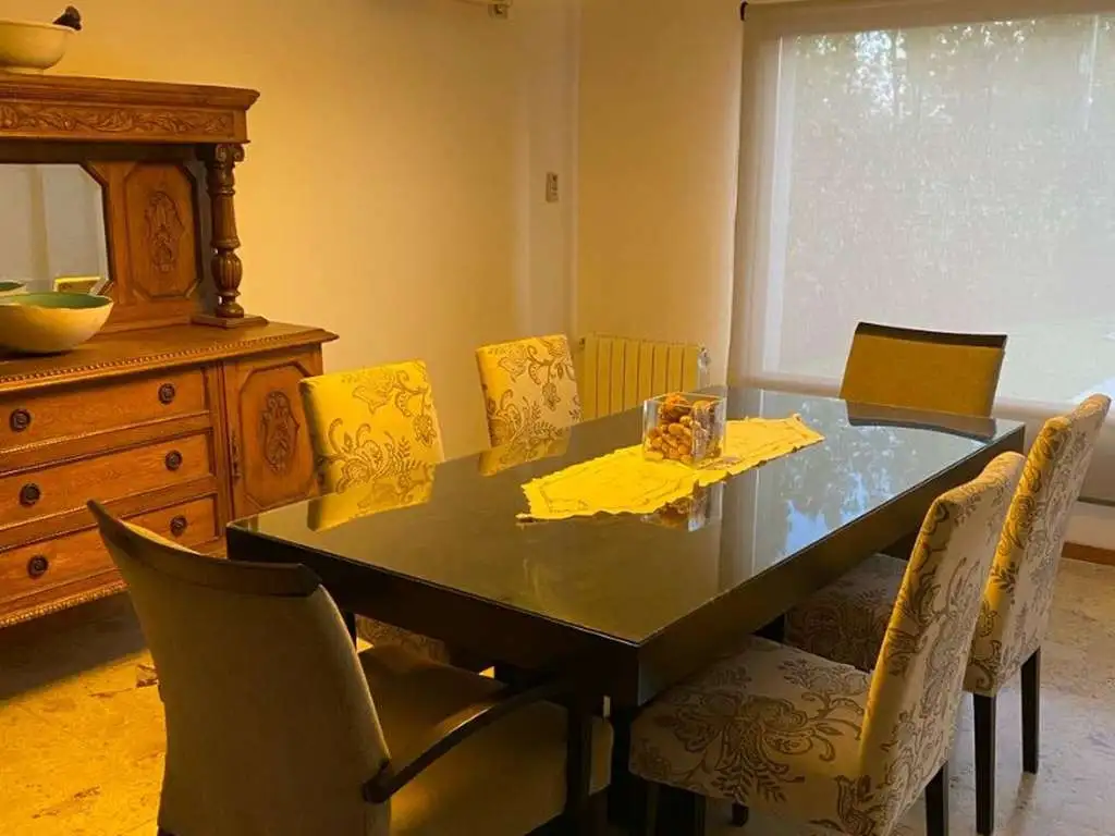 Casa en Alquiler en Las Acacias Hudson