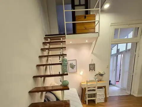 Venta PH 2 Ambientes Con Patio en Las Cañitas