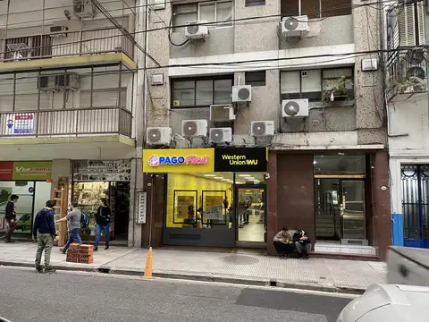 Local en venta en recoleta de 241 m2, con vidriera a la calle, espacio abierto, seguridad.