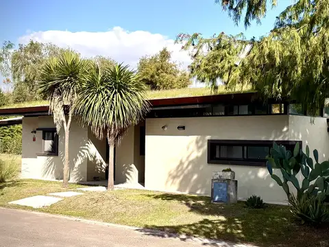 Casa en Alquiler de 3 dormitorios