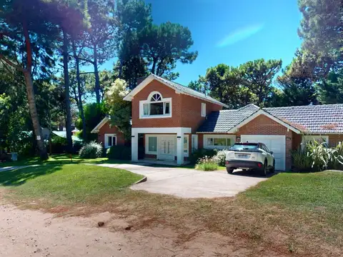 Casa en Venta de 5 dormitorios