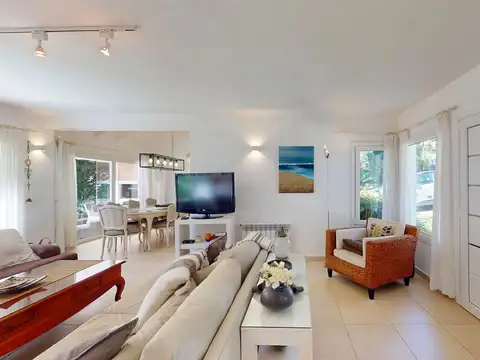 Casa en Venta al Oeste