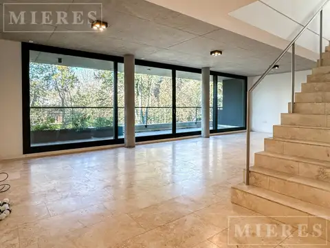 Departamento en Alquiler de 3 dormitorios