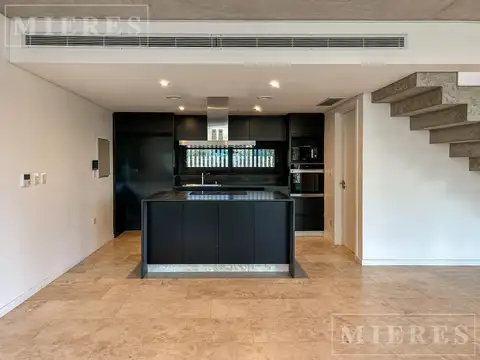 Impecable Duplex de 4 ambientes con terraza y pileta propia en alquiler.