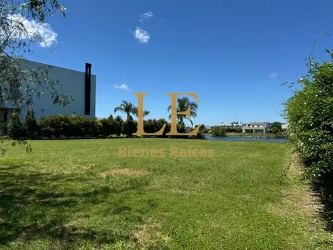 Terreno en Venta de 900,0 m2