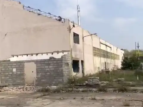 C Moyano en intersección con Golf Club concordia