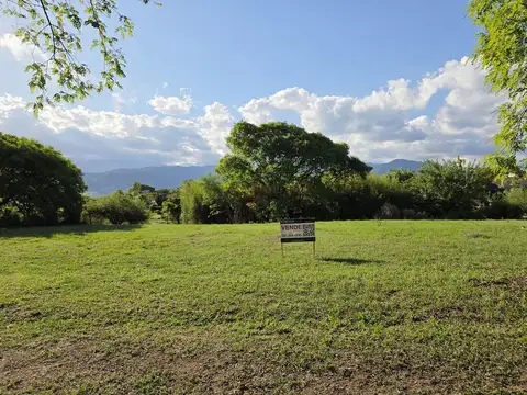 Terreno en venta 2.500 m2 El Tipal Club de Campo Salta Capital