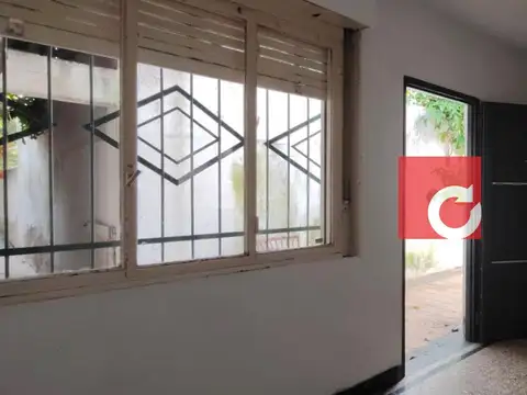 Depto Tipo Casa en Alquiler 50 años