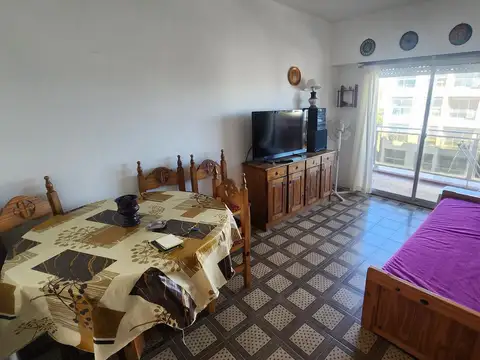 Se vende Departamento 2 ambientes en Villa Gesell, Costa Atlántica.