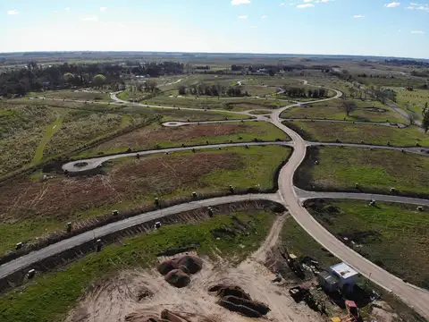 EXCELENTE LOTE EN EL BARRIO SANTA SOFÍA DE 508 M2.