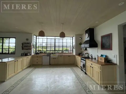 Casa en Alquiler Temporal en Villanueva, USD 2.300