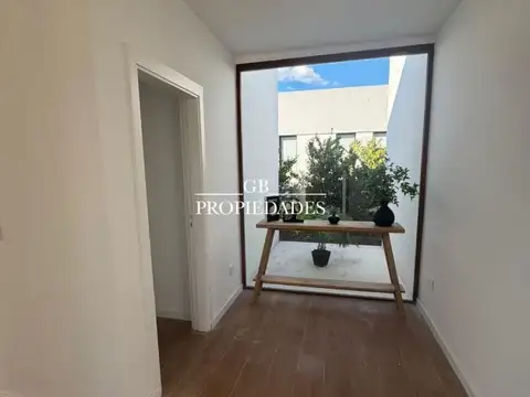 Casa en Venta en Santa Elena, USD 198.000