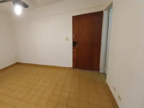 Avda La Plata  al 200