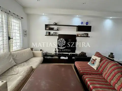 Casa en Venta en Francisco Alvarez, USD 162.000