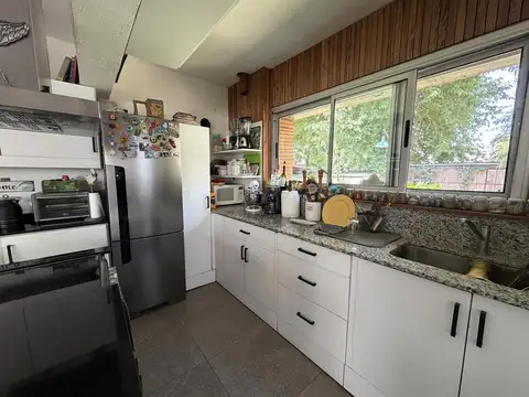 Depto Tipo Casa en Venta con 1 cocheras