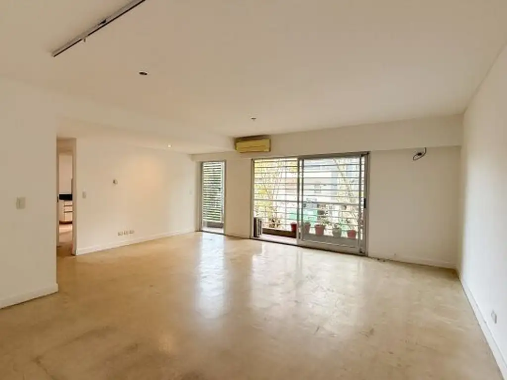 Avenida del Libertador 3200 , Piso 1