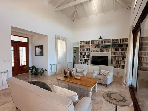 Casa en San Nicolas De Los Arroyos