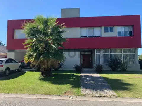 Casa en Barrio Ombúes de Hudson