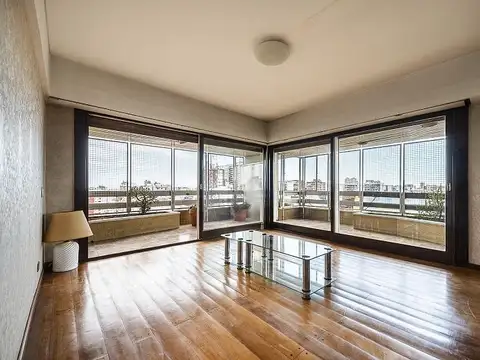 Venta Departamento 5 ambientes Piso en Torre con Vista abierta Cochera SUM Seguridad Flores