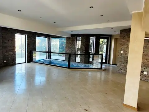 Casa en Alquiler de 5 dormitorios