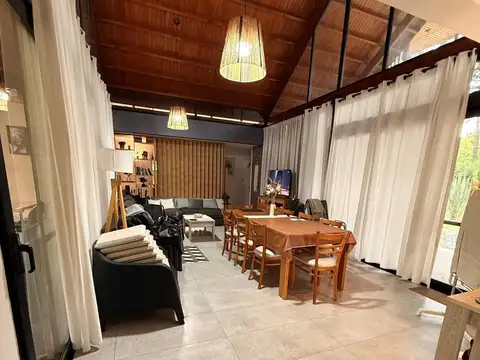 Casa en Venta en Valeria del Mar, USD 290.000