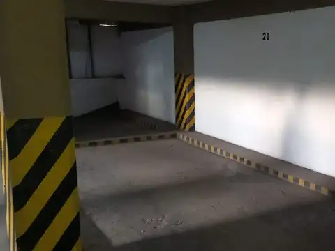 VENTA COCHERA ALBERDI FRENTE TRIBUNALES