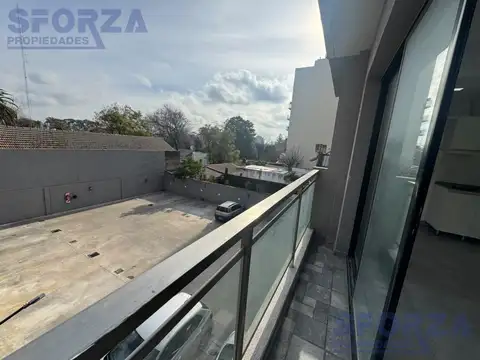 Departamento en Alquiler con 1 cocheras