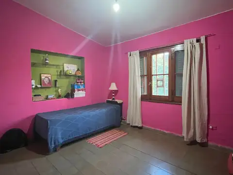 Casa 4 ambientes con 1 baño