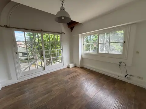 Casa en Alquiler de 4 dormitorios