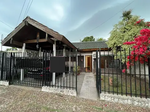 CASA - 4 AMBIENTES - SAN ANTONIO DE PADUA