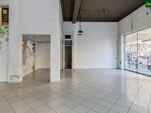 Local en esquina | terreno propio | Alquiler, Villa Urquiza