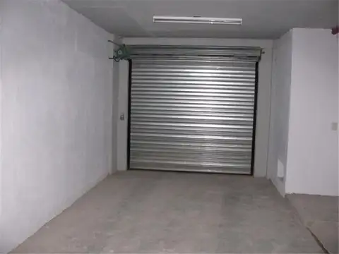 Cochera Fija cubierta en Venta Villa del Parque