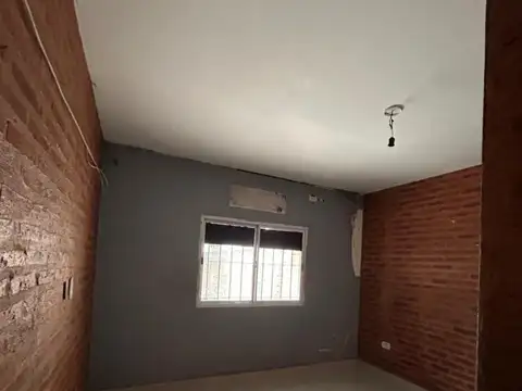 Casa en Venta en Fontana, USD 48.000
