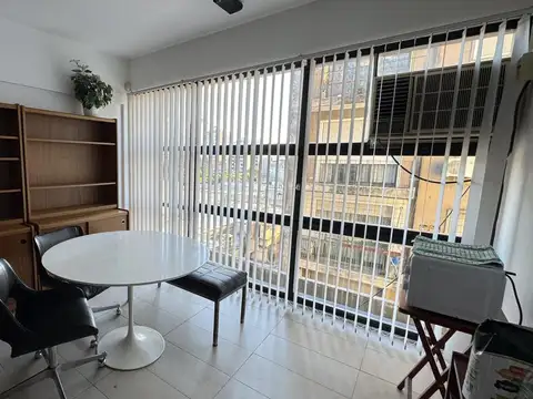 Pasaje Araya al 900