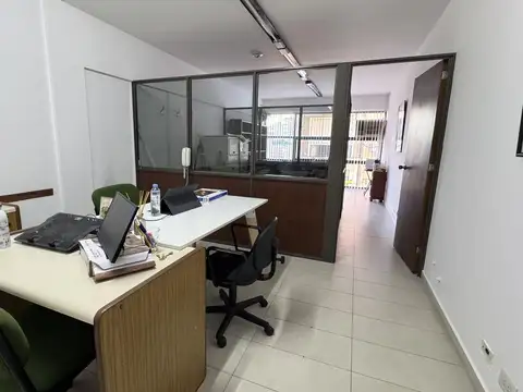 Oficina en Venta al Oeste