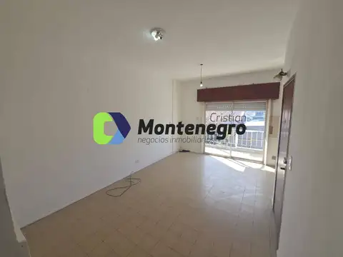 OPORTUNIDAD DEPARTAMENTO 2 AMBIENTES + COCHERA BERAZATEGUI CENTRO