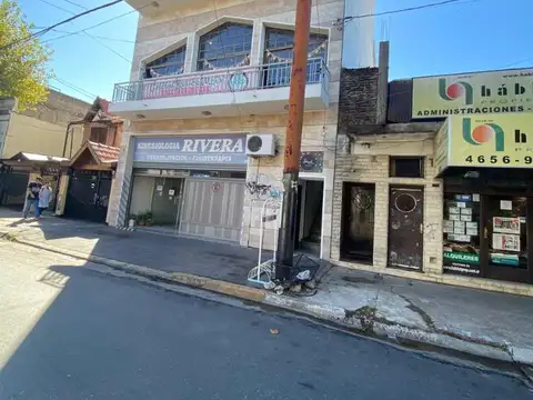 DEPARTAMENTO DE 4 AMB MAS ESCRITORIO