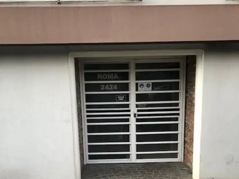 Roma 2424 , Piso 3
