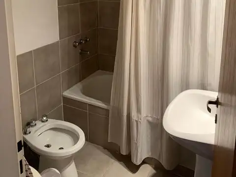 Departamento en Alquiler en General Jose De San Martin, $ 650.000