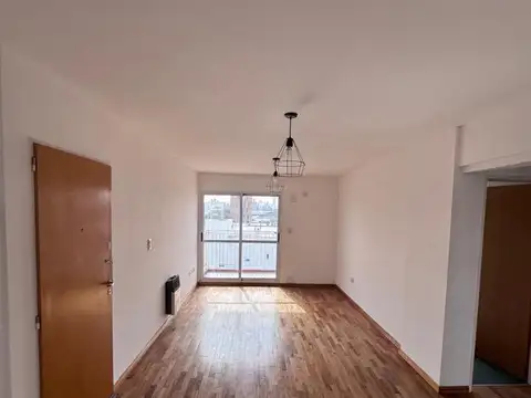 Departamento en Alquiler en General Jose De San Martin, $ 650.000