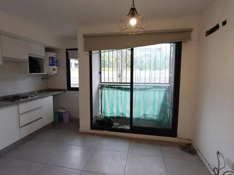 Departamento en Venta en Refinerías, USD 45.000