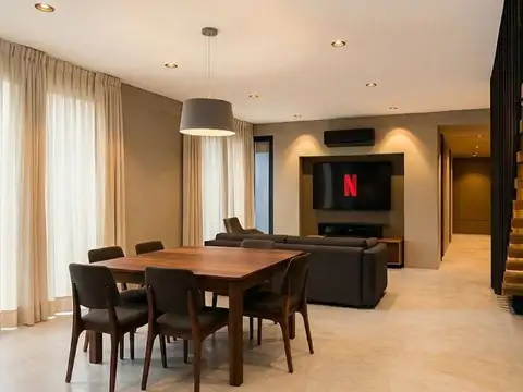 Casa en Venta en Maipu, USD 245.000