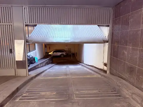 Venta COCHERA MOTO en MICROCENTRO