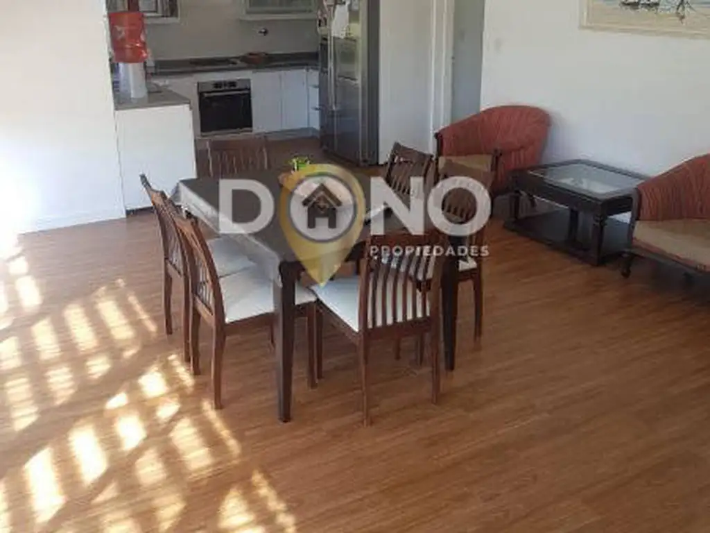 Casa en Venta - 3 dormitorios - USD 440.000