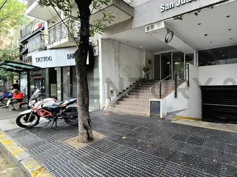Avenida San Juan 4200, Piso 8