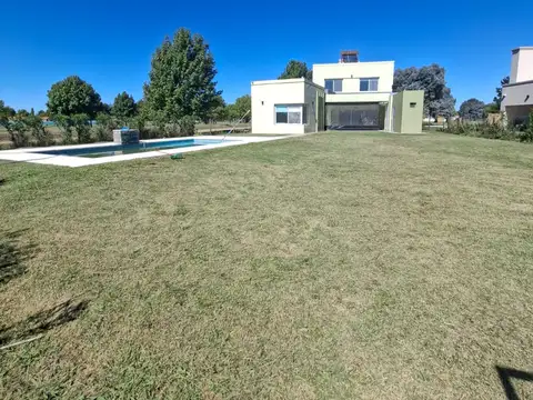 Casa moderna divina en Mirabosques 