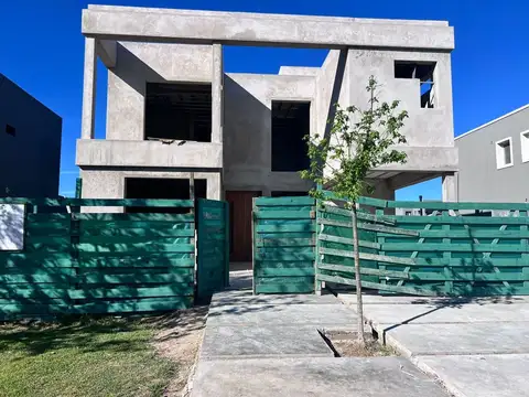 VENTA Casa 5AMB a estrenar en Puertos del Lago