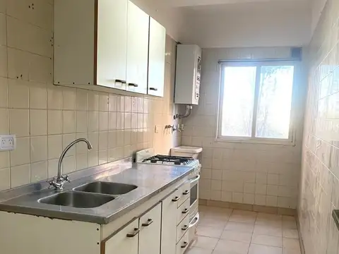 Departamento 3 ambientes con 1 baño